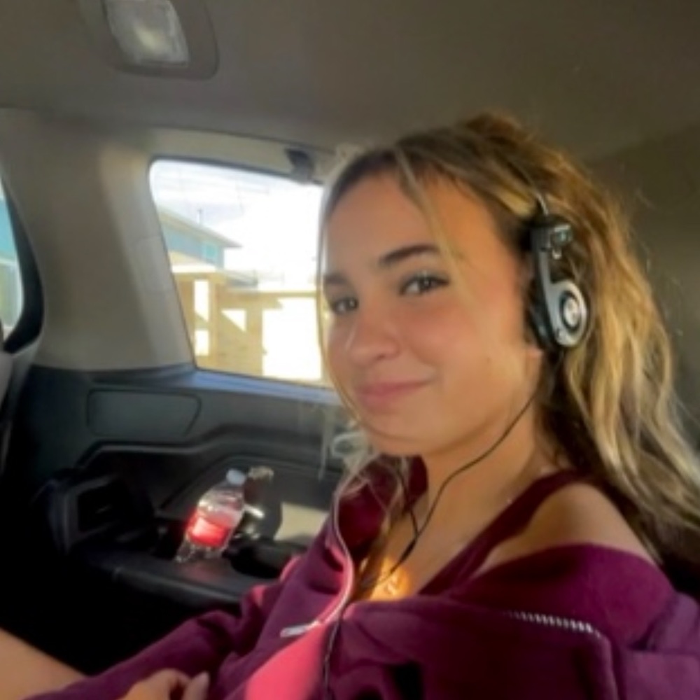 Meet your Posher, Joslyn